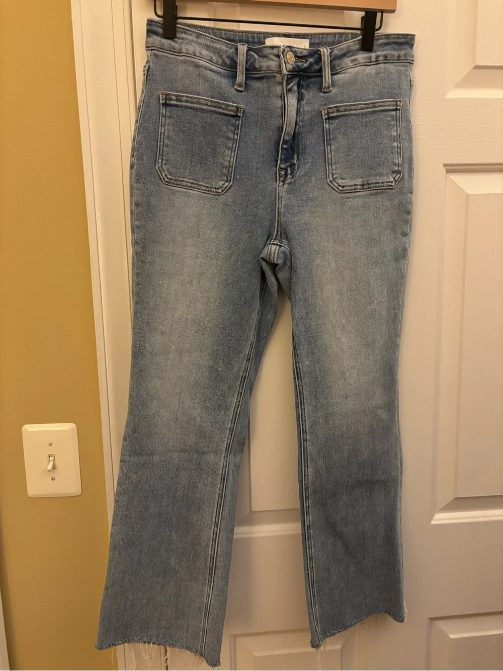 Vervet Women’s Light Wash Straight-Leg Women's Jeans Size 29 - Picture 1 of 5